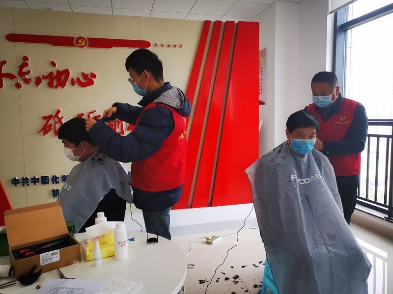 公司開展“學(xué)雷鋒、在行動(dòng)”志愿服務(wù)活動(dòng)