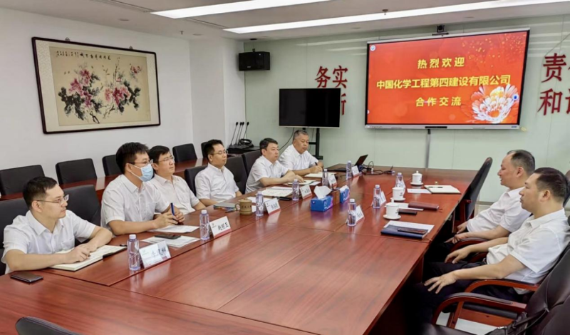 周鴻拜訪北京中航油工程建設(shè)有限公司黨委書(shū)記、董事長(zhǎng)白玉波