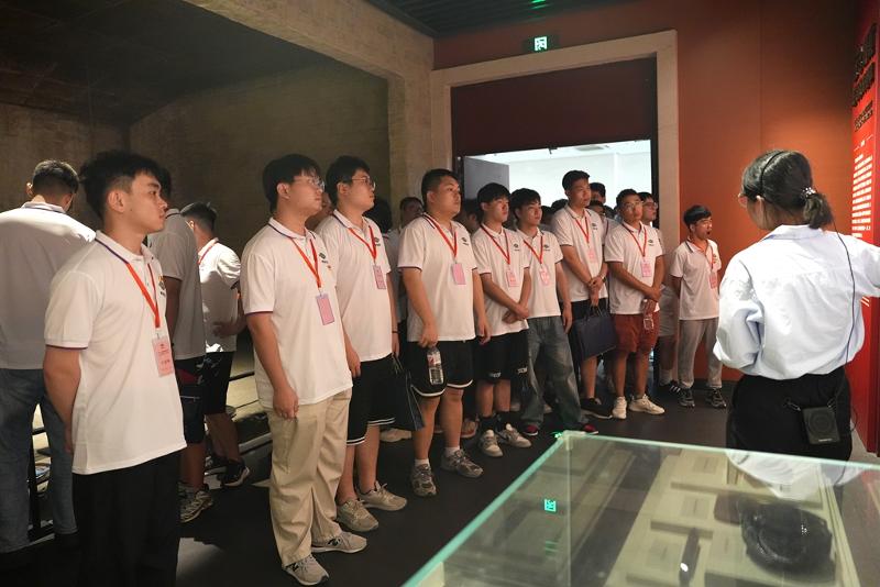 2024年7月25日，公司組織新入職員工到楊開慧紀念館接受愛國主義教育