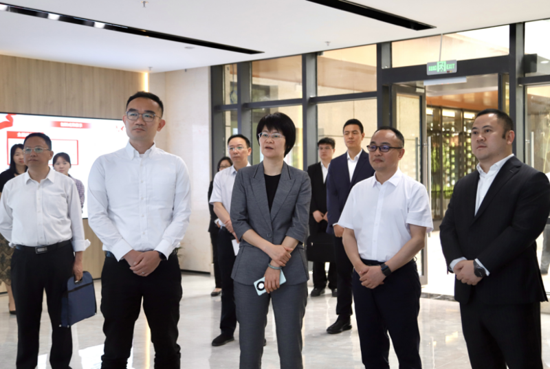 邱虹調(diào)研中國(guó)化學(xué)四化建岳陽(yáng)自貿(mào)片區(qū)綜合體項(xiàng)目建設(shè)