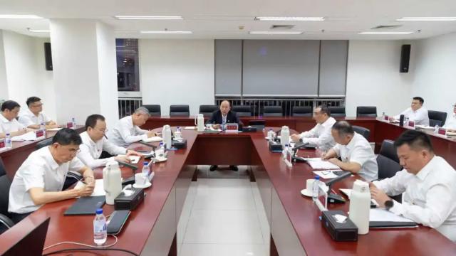 中國化學(xué)黨委召開常委會(huì)（擴(kuò)大）會(huì)議暨黨建工作領(lǐng)導(dǎo)小組會(huì)議